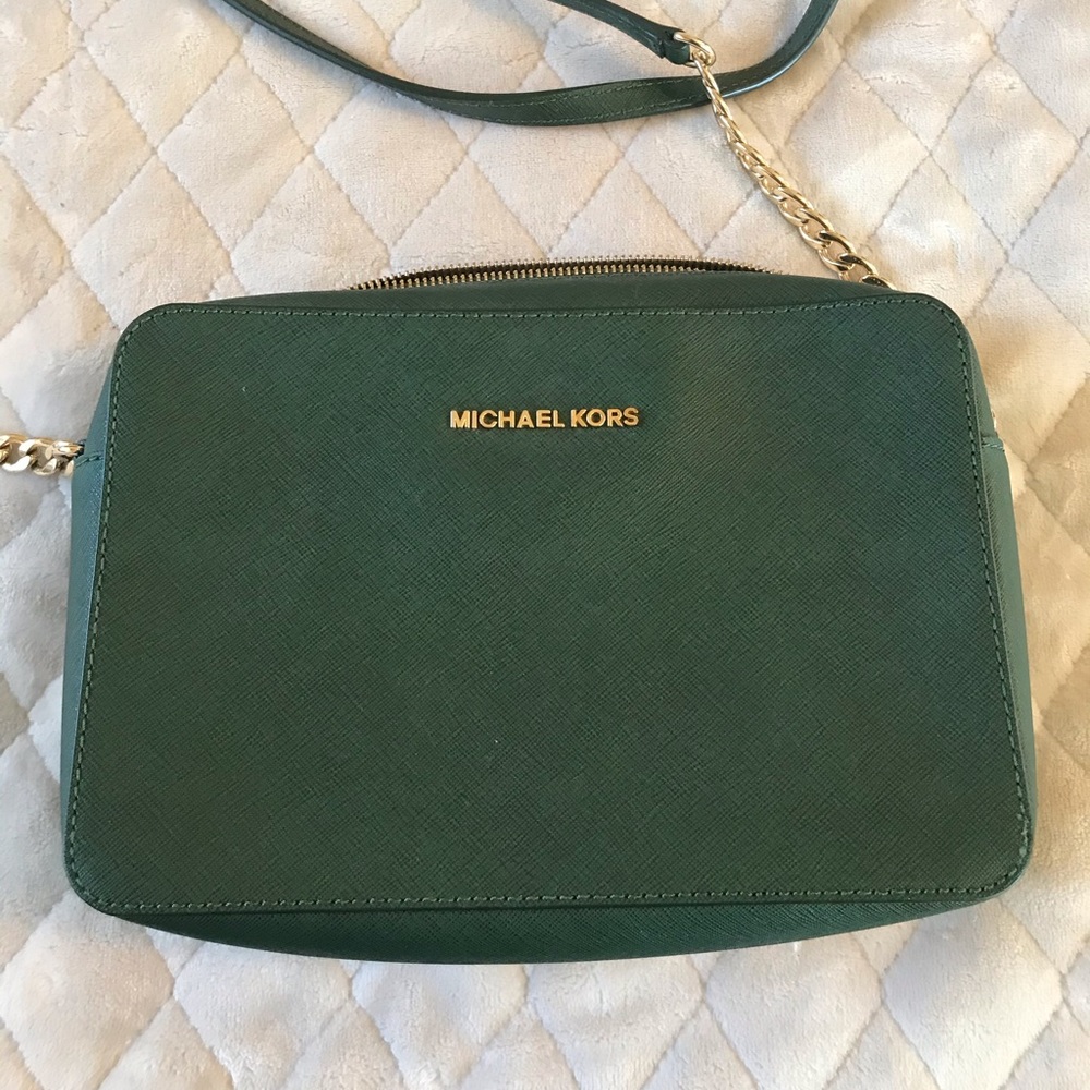 Michael Kors Jet Set Crossbody bag